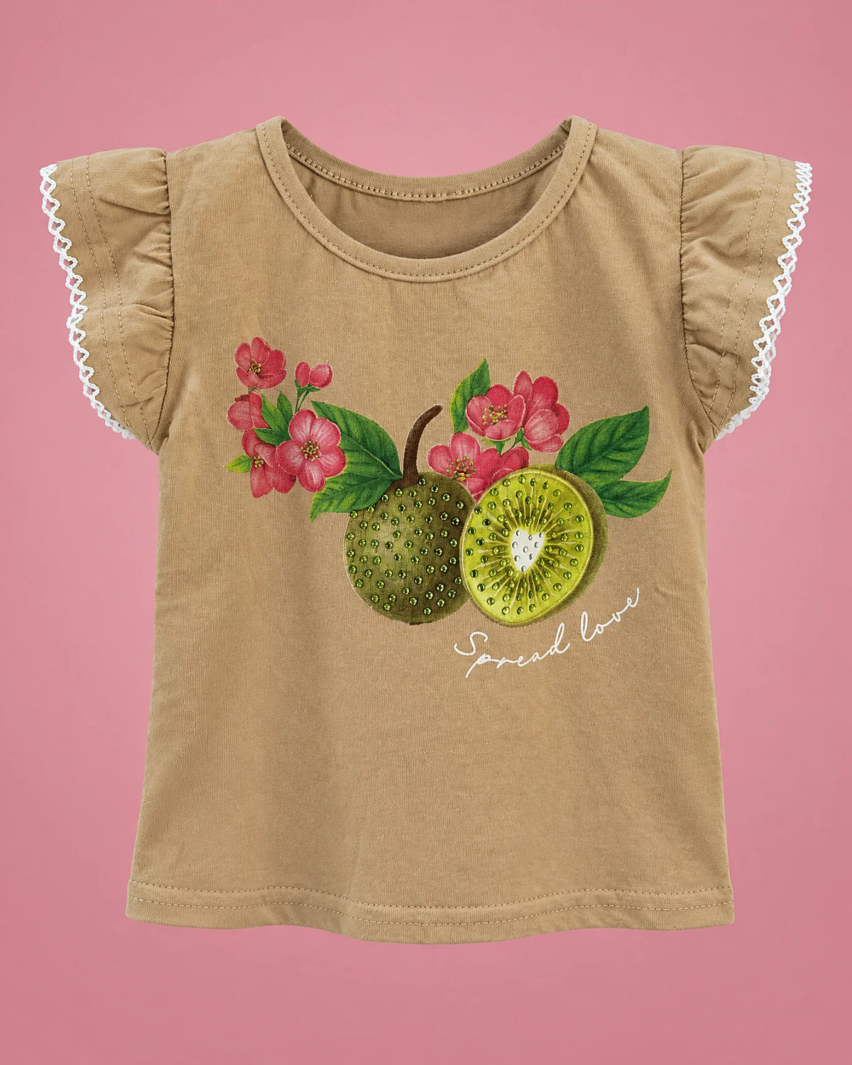 Conjunto de blusa beige con kiwis y short de frutas y flores para niña, blusa vista de frente | JR Baby Center