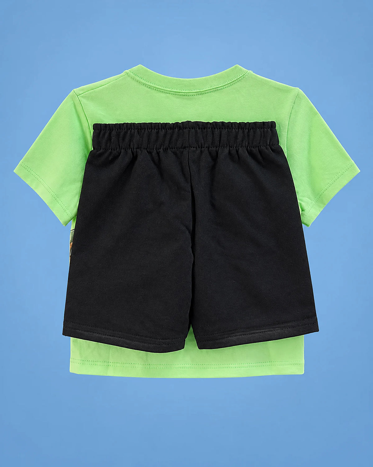 Conjunto de camiseta verde neón con todoterreno y short negro para niño, camiseta y short, set completo | JR Baby Center