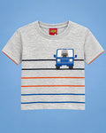 Conjunto de camiseta gris a rayas con hipopótamo y short naranja para niño, camiseta, vista de frente | JR Baby Center