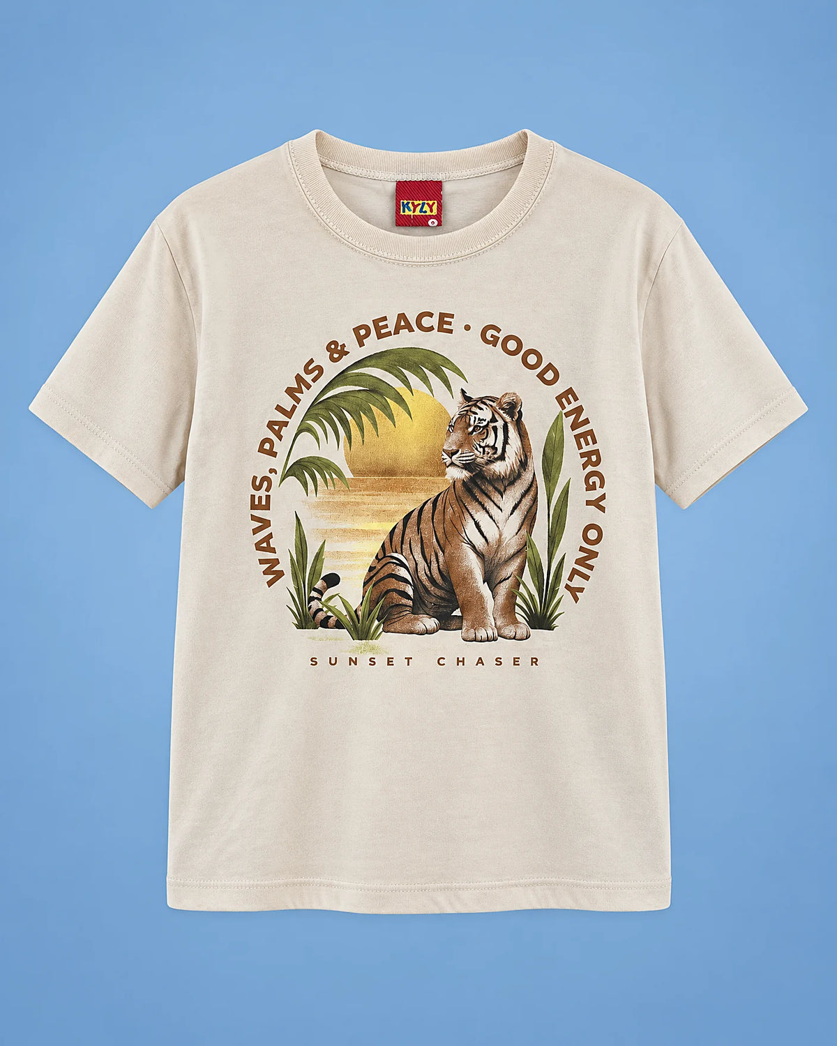 Conjunto de camiseta crema con tigre y short marrón para niño, camiseta, vista de frente | JR Baby Center