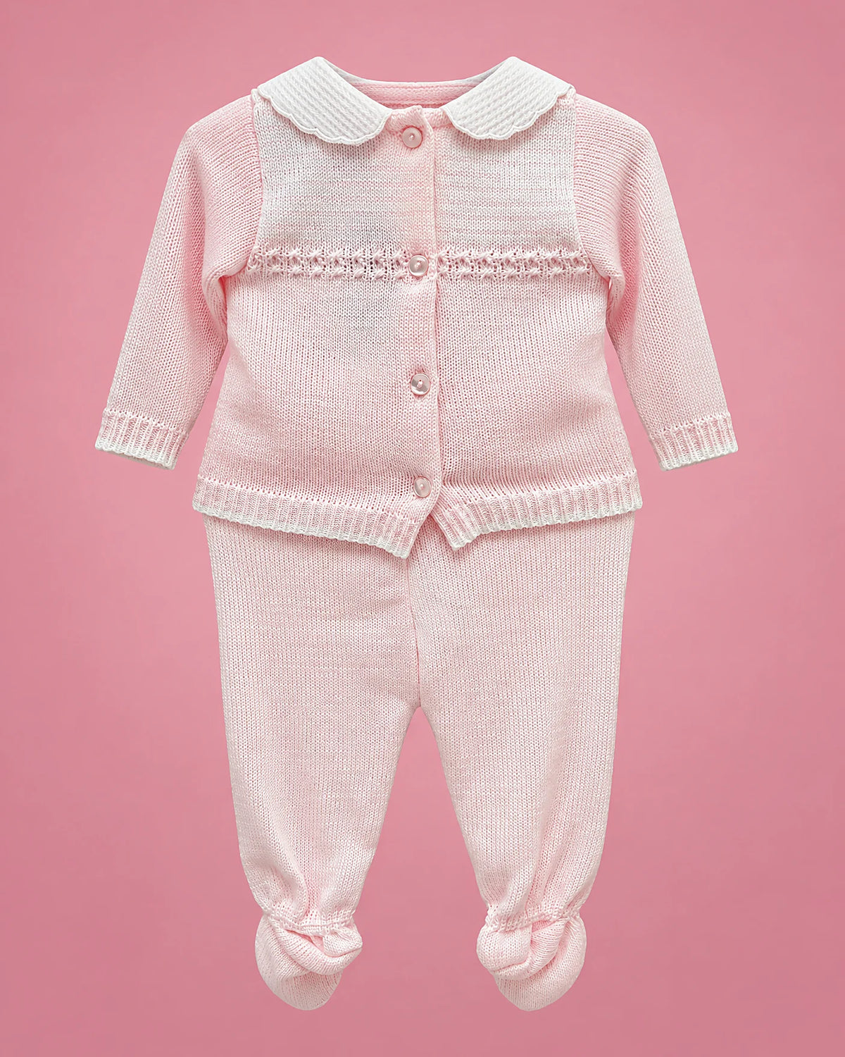 Conjunto rosado de suéter y pantalón con piecitos para bebé niña, vista de espalda | JR Baby Center