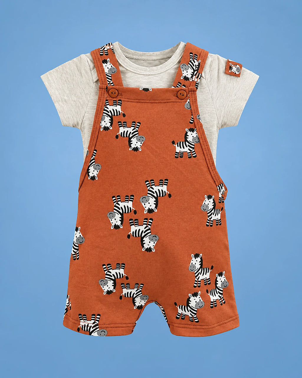 Jardinero naranja con cebras y camiseta crema para bebé niño, vista de frente | JR Baby Center