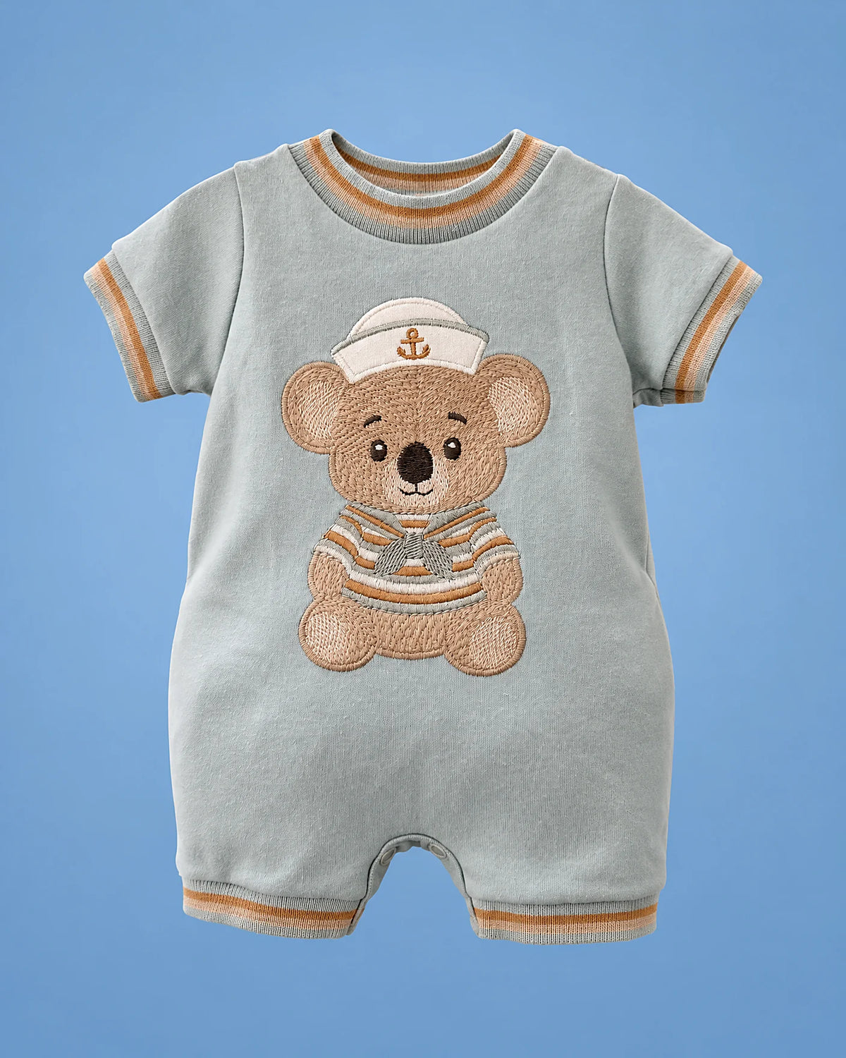 Milon celeste con osito para bebé niño, vista de frente | JR Baby Center
