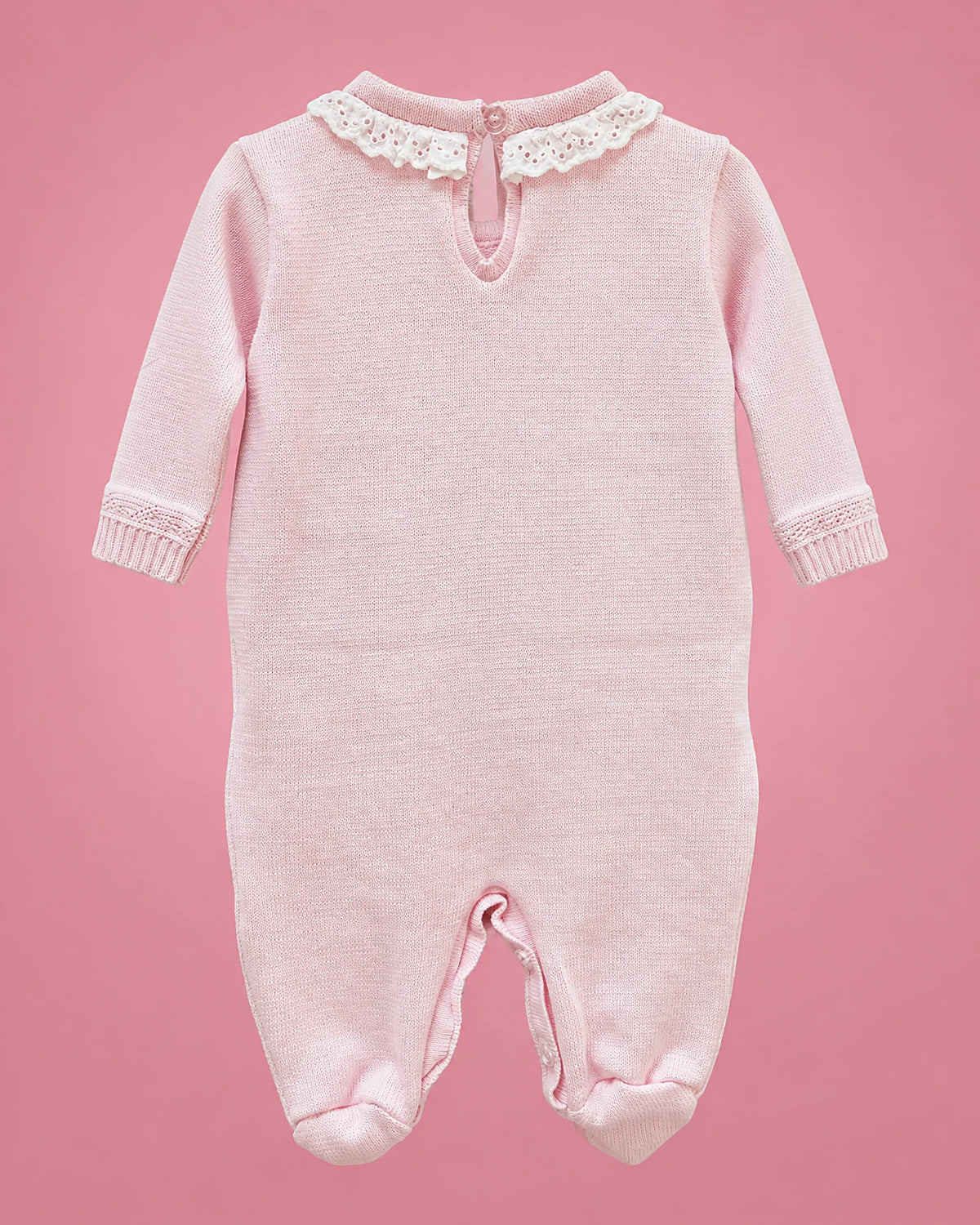 Rosado de manga larga con piecitos para bebé niña, vista de espalda | JR Baby Center