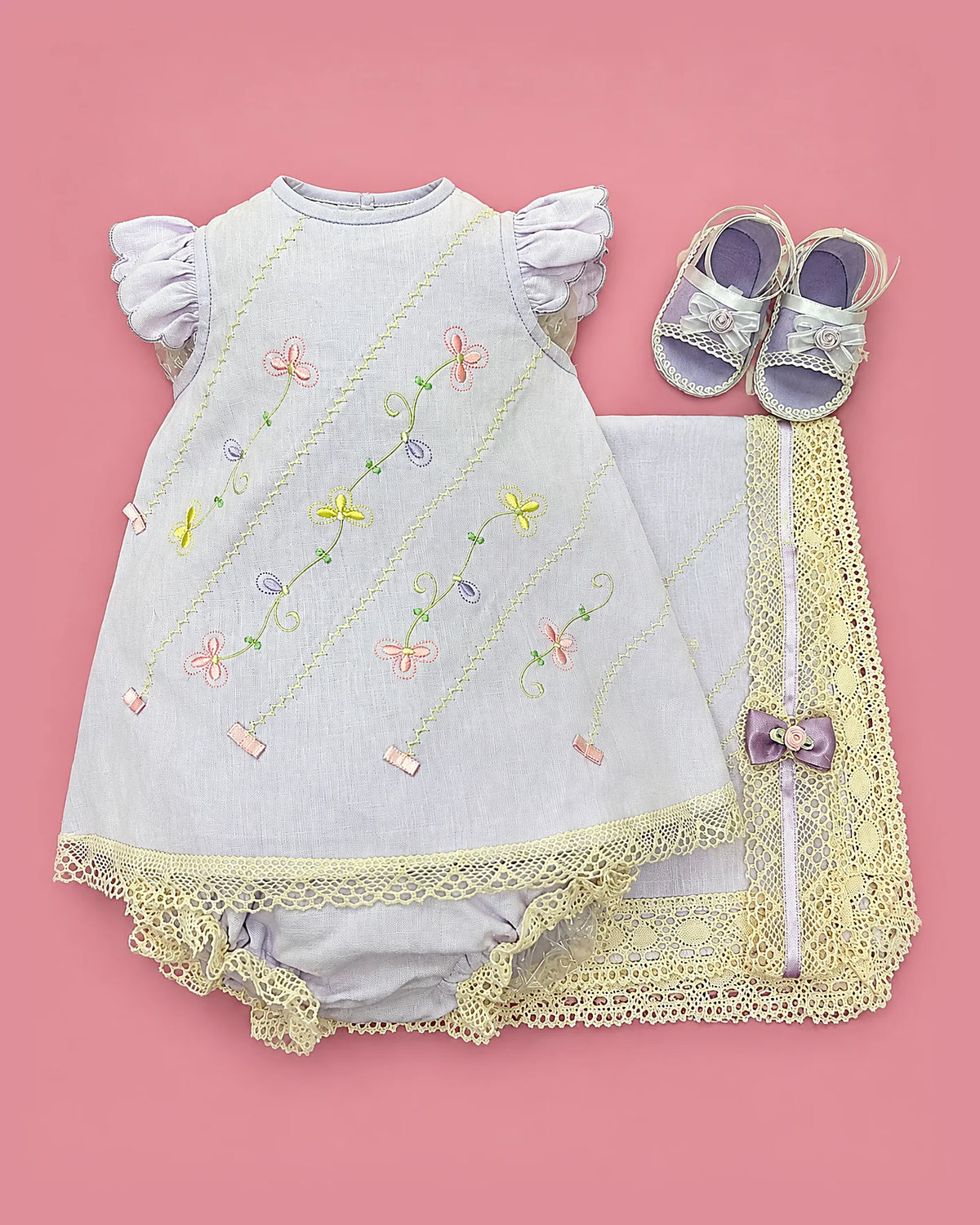 Set de estopilla lila con encaje amarillo y flores bordadas para bebé niña, set completo | JR Baby Center