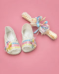 Set de zapatitos y banda crema con cintas pastel para recién nacida | JR Baby Center