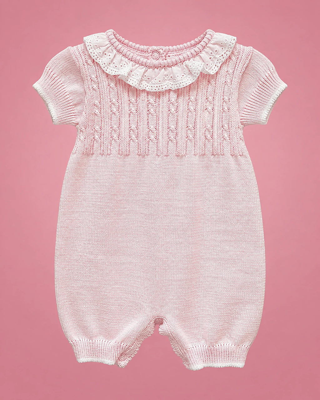 Rosado con trenzas para bebé niña, vista de frente | JR Baby Center