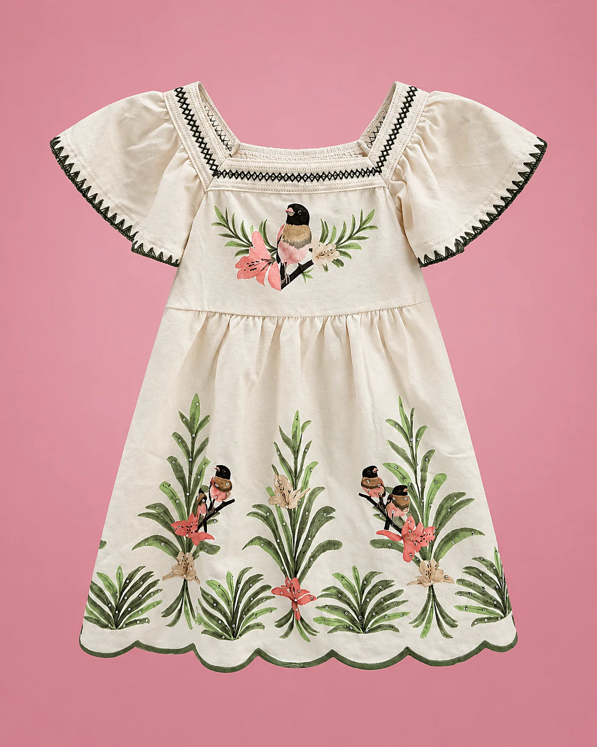 Vestido crema con pájaros y plantas bordados para niña, vista de frente | JR Baby Center