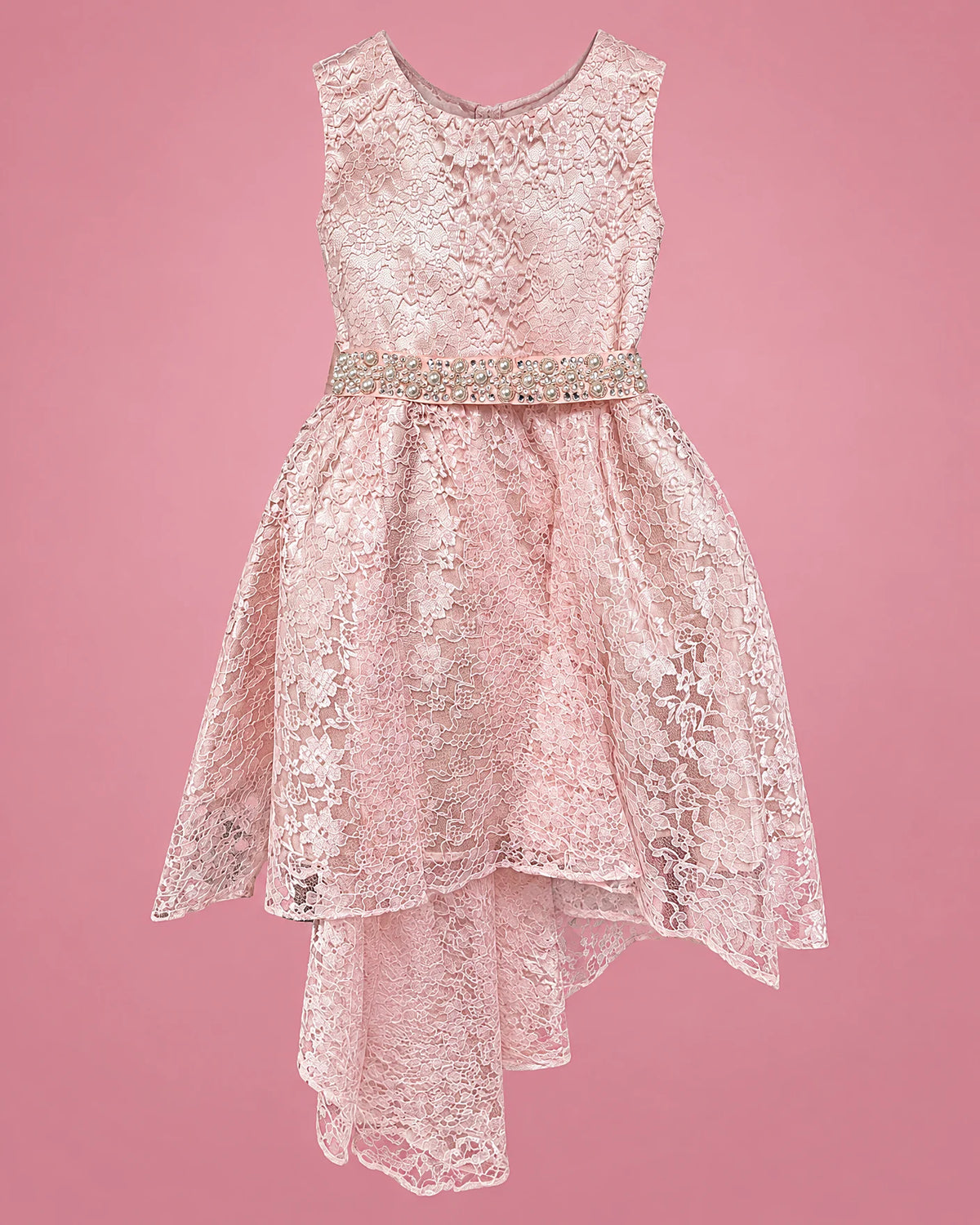 Vestido de encaje rosa claro con brillos y lazo melocotón para niña, vista de frente | JR Baby Center