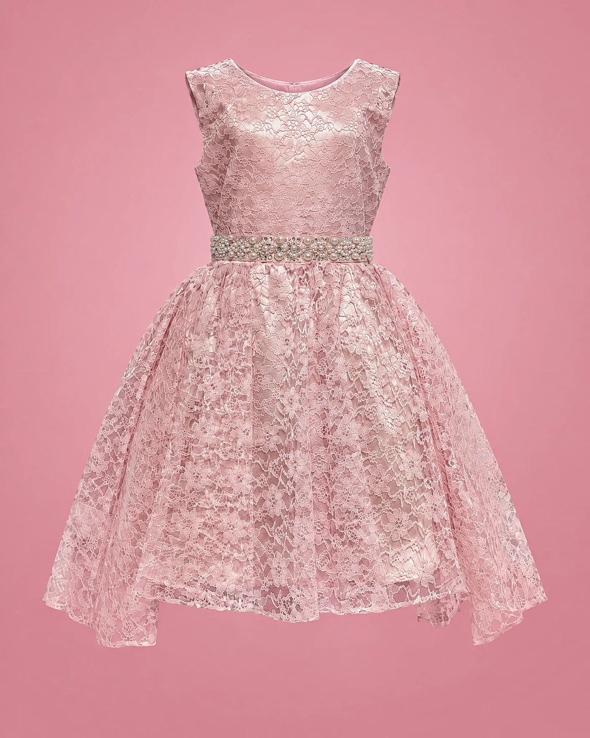 Vestido rosado de encaje para niña, vista de frente | JR Baby Center